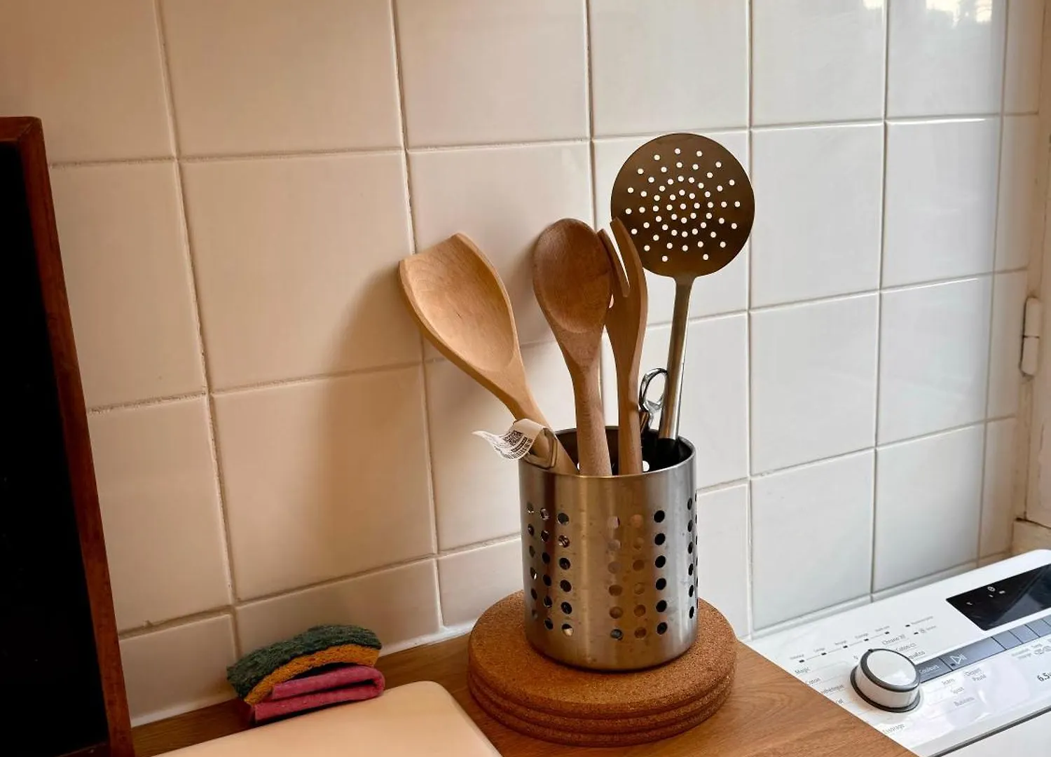 Studio Entierement Renove Au Coeur De Paris